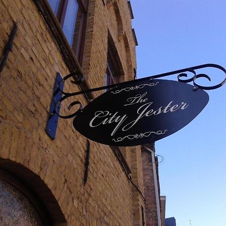 The City Jester Ypern Exterior foto